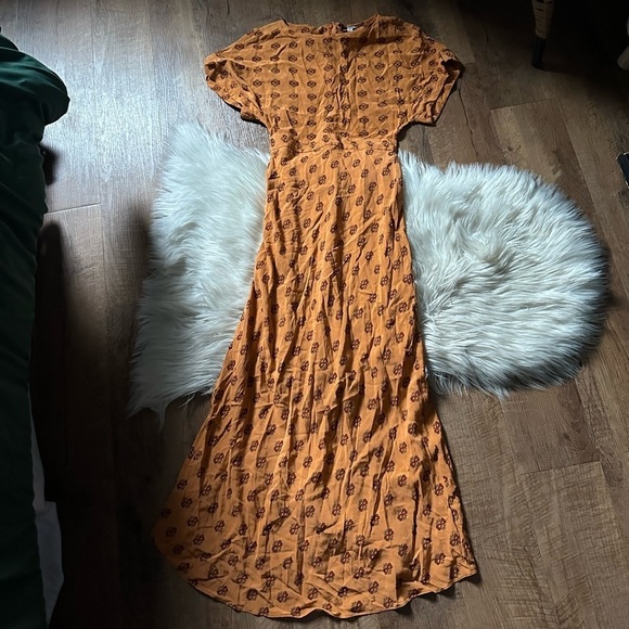 & OTHER STORIES Short Sleeve Printed Maxi Dress - Picture 3 of 5